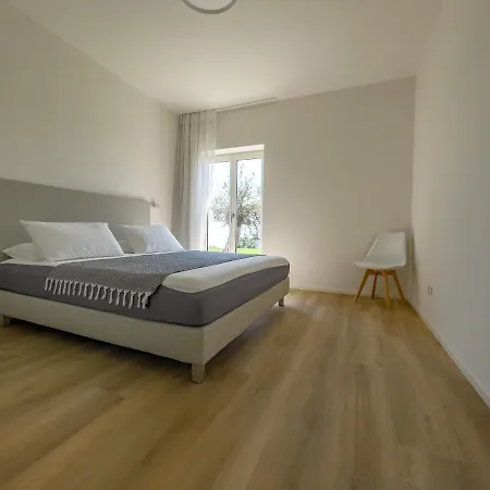 Beole Apartament Bardolino